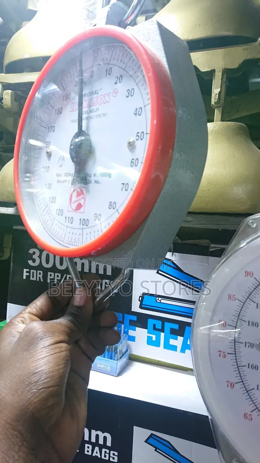 Hannson Heavy-Duty Mechanical Hanging Scale (200kg)