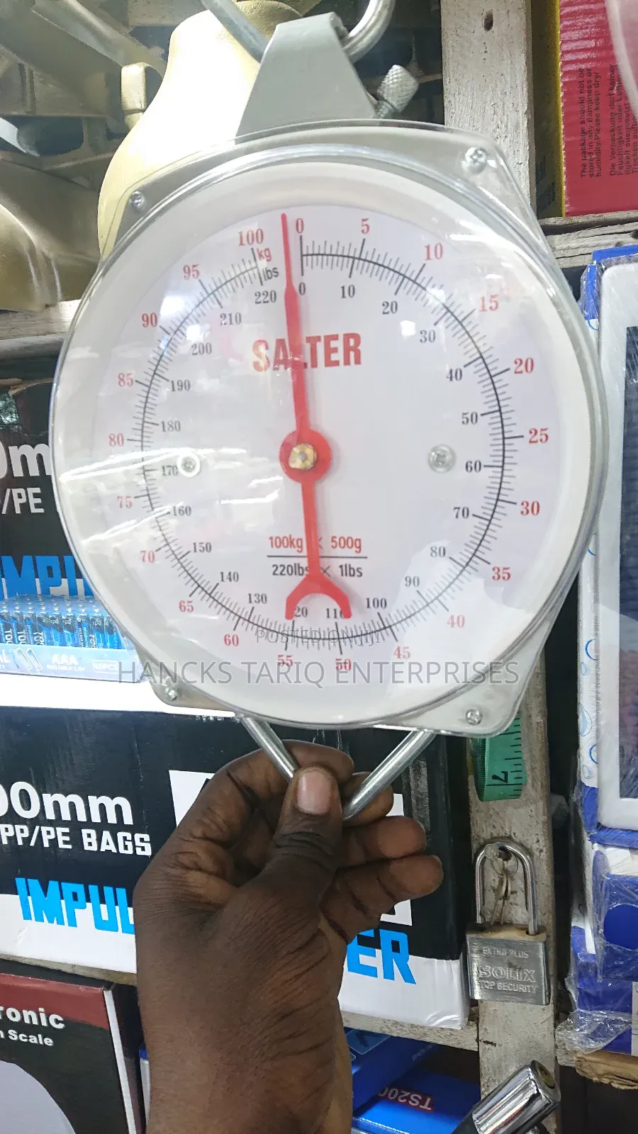 Salter Mechanical Hanging Scale (100kg/220lbs)