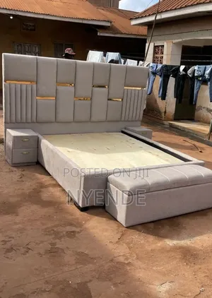 Ak a Nyende Shafik Furniture