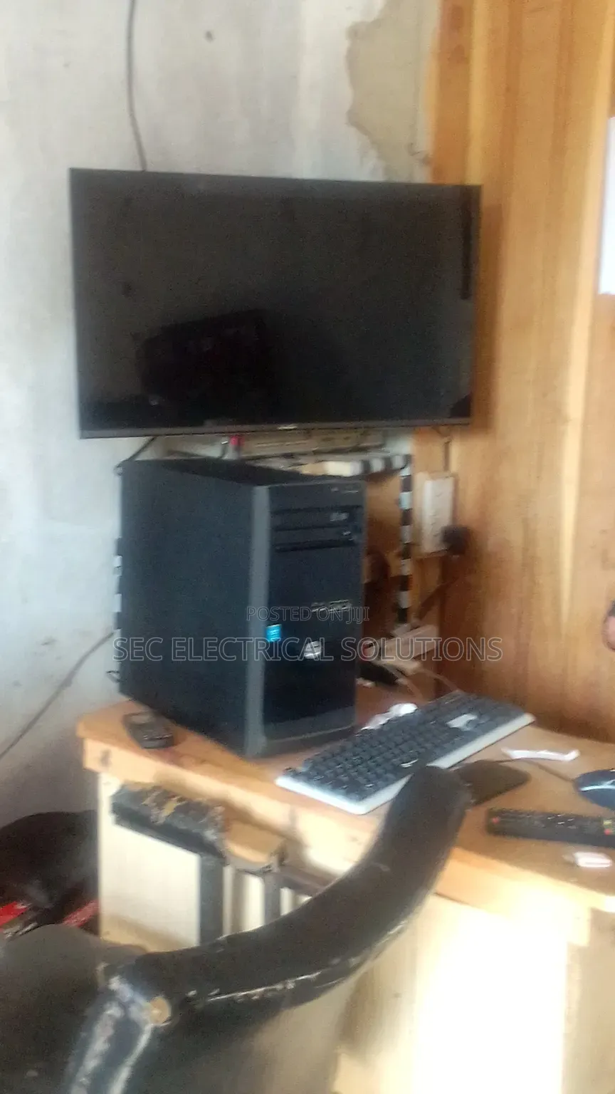 Desktop Computer HP 2GB Intel Pentium HDD 500GB