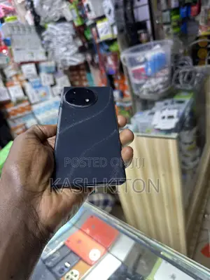 Tecno Spark 30 128 GB Black