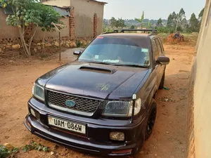 Subaru Forester 2000 Black
