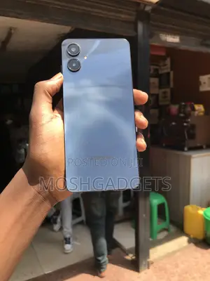 Samsung Galaxy A06 64 GB Blue
