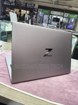 Laptop HP ZBook Fury 16 G9 16GB Intel Core i7 SSD 512GB