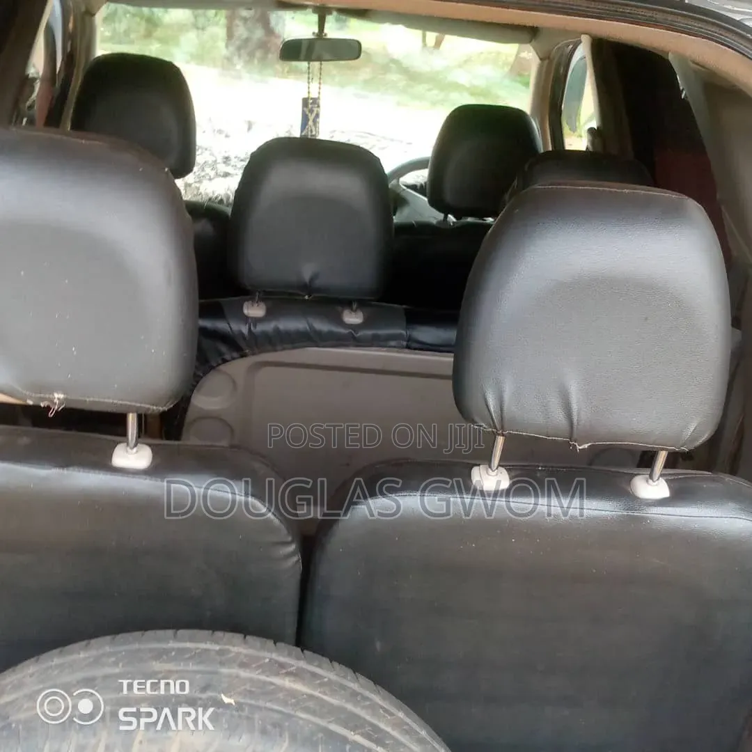 Toyota Corolla Spacio 2000 Silver