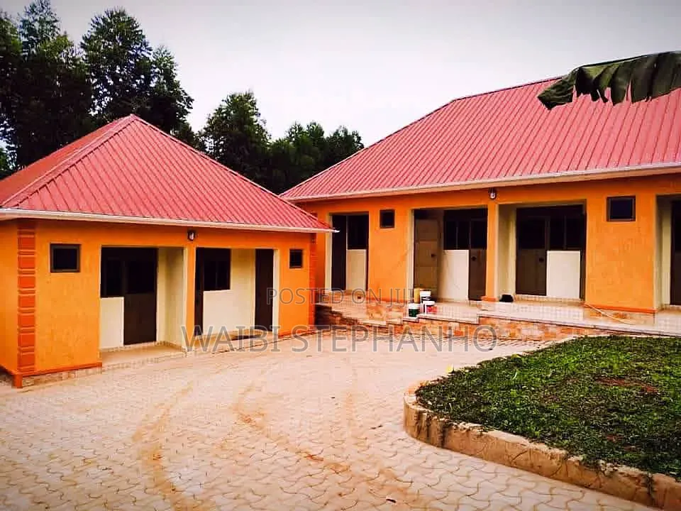 1bdrm Bungalow in Joggo Town, Kira for sale