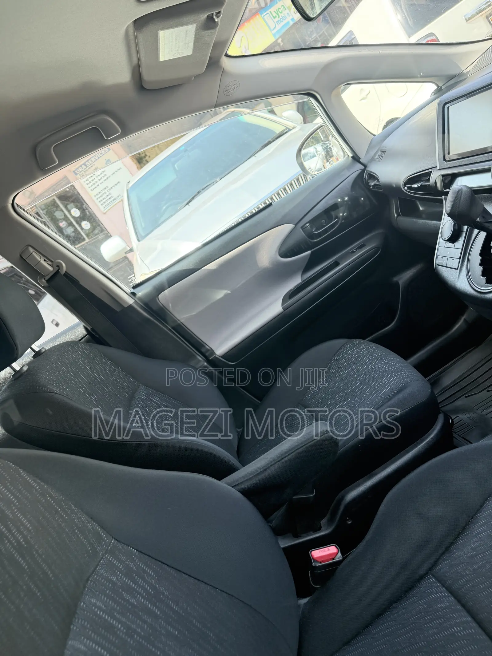 Toyota Wish 2012 White