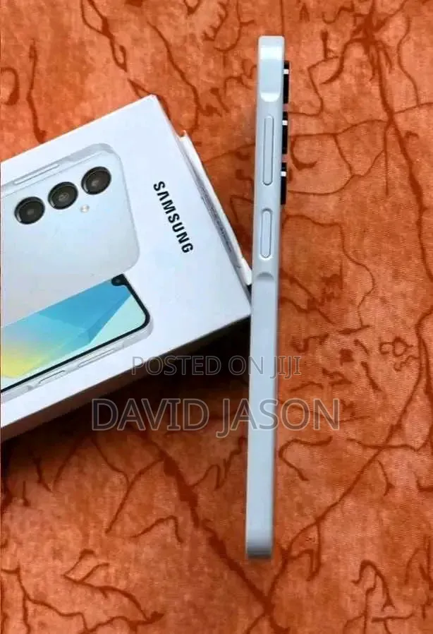 New Samsung Galaxy A16 5G 256 GB Silver