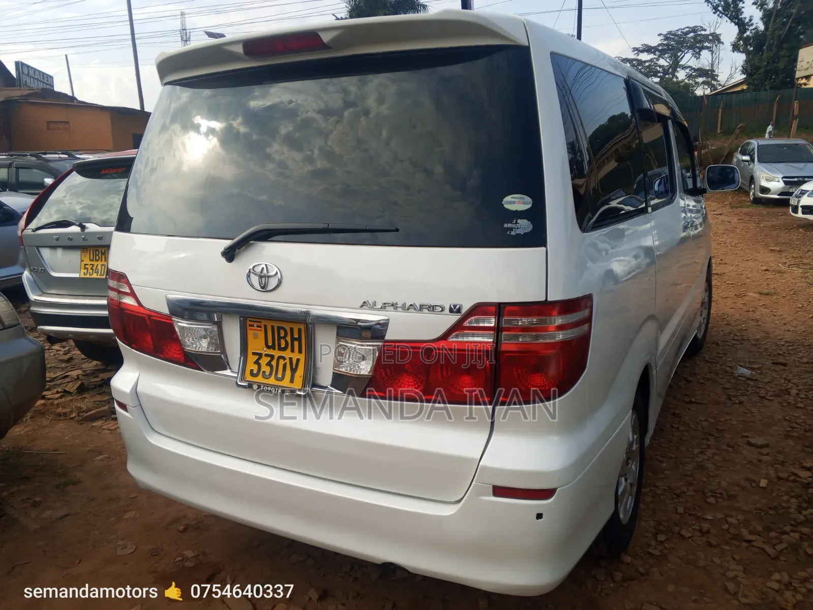 Toyota Alphard 2004 White