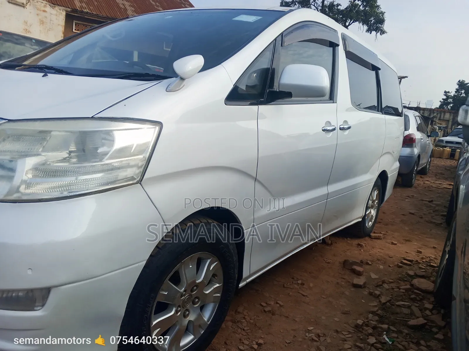 Toyota Alphard 2004 White