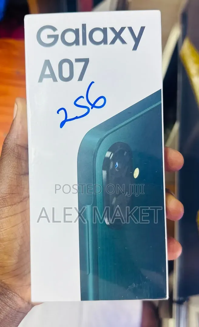 New Samsung Galaxy A07 5G 128 GB Green