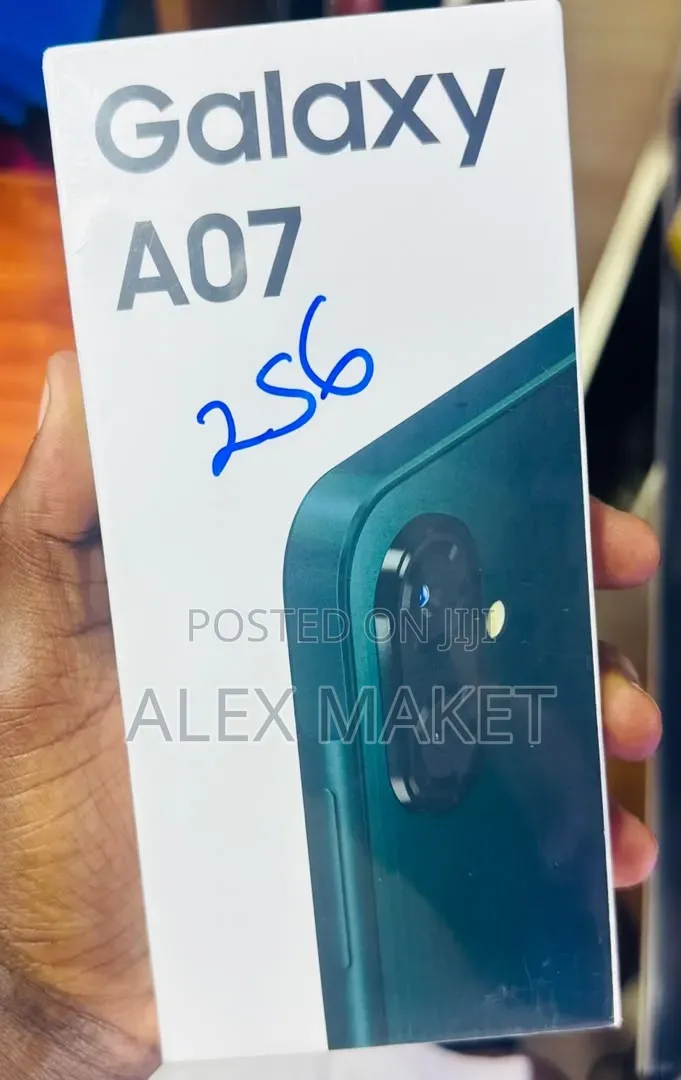 New Samsung Galaxy A07 5G 128 GB Green