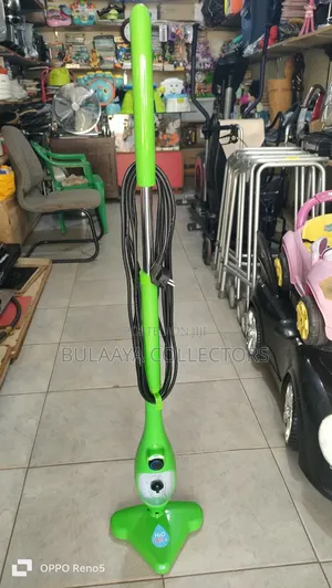 Uk Used H2o X5 5-in-1 Steam Mop and Handheld Steamer.