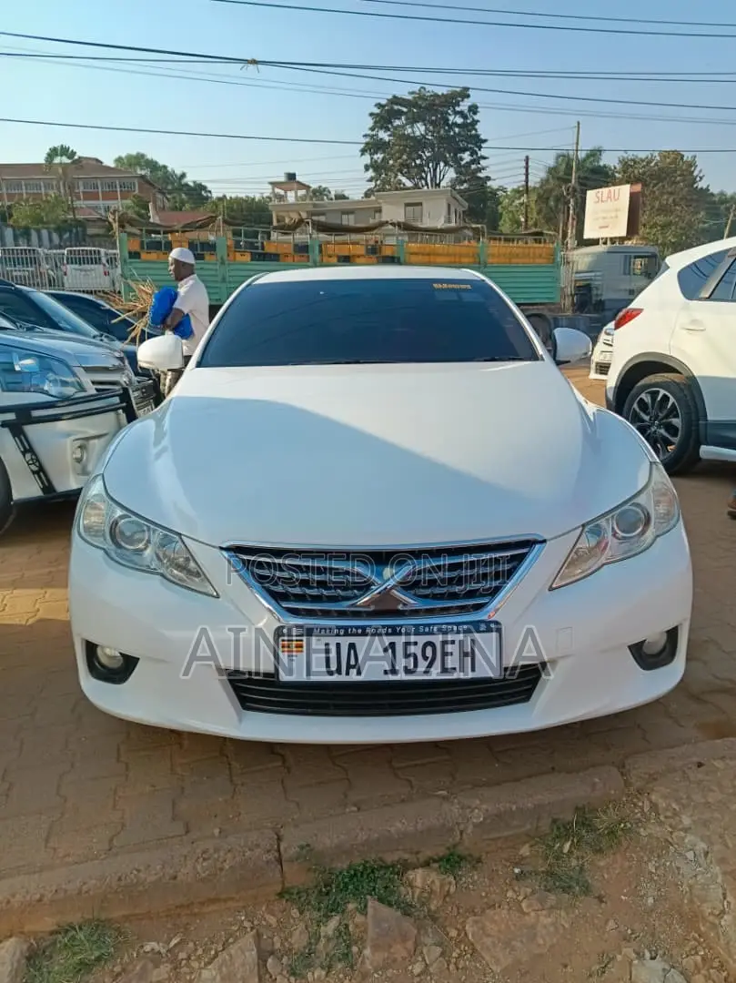 Toyota Mark X 2.5 RWD 2011 White