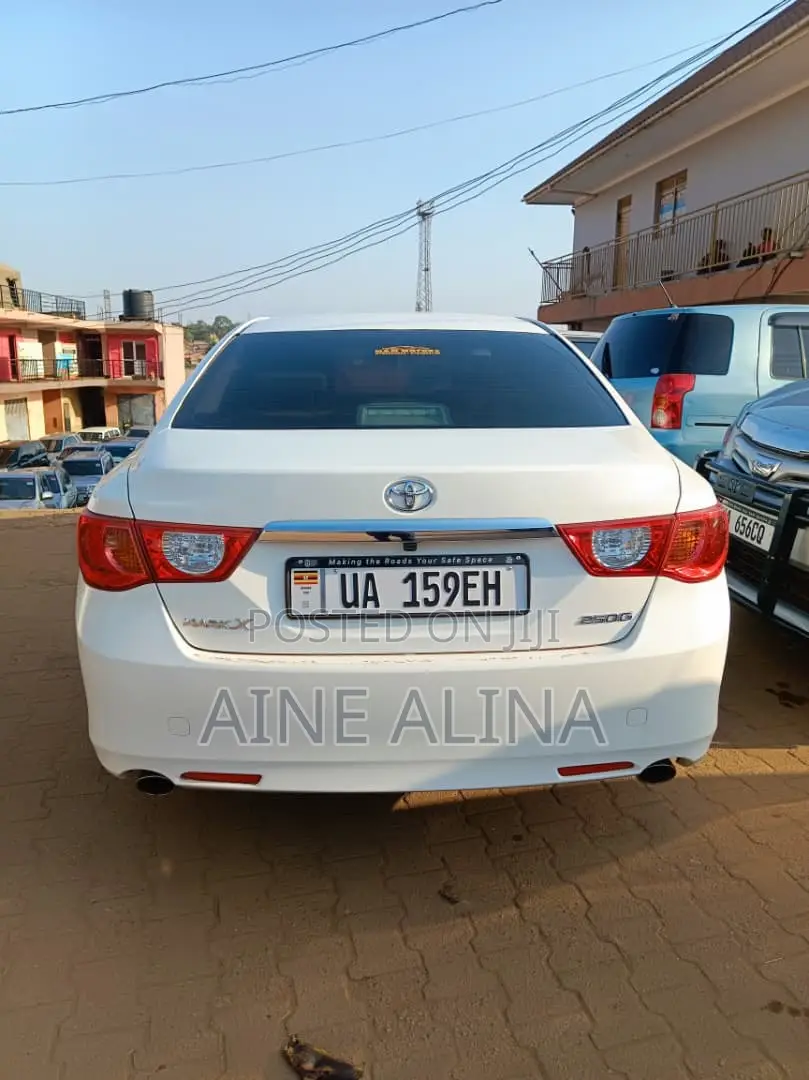 Toyota Mark X 2.5 RWD 2011 White