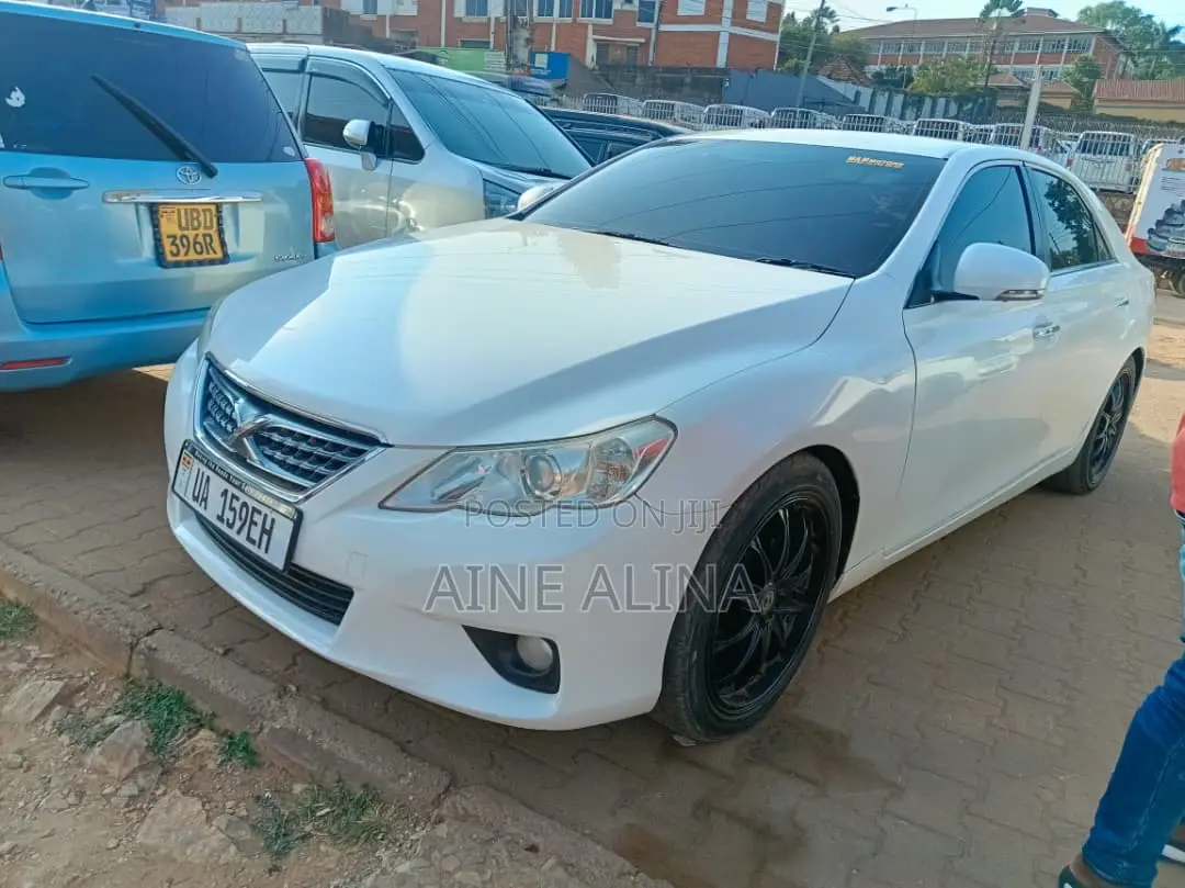 Toyota Mark X 2.5 RWD 2011 White