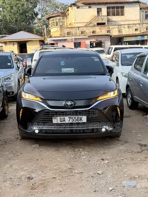 Toyota Harrier 2022 Black