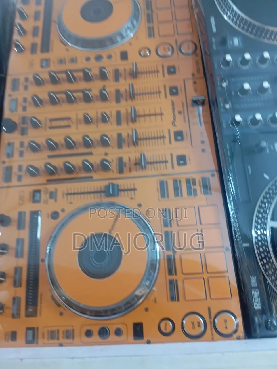 Dj Controllers