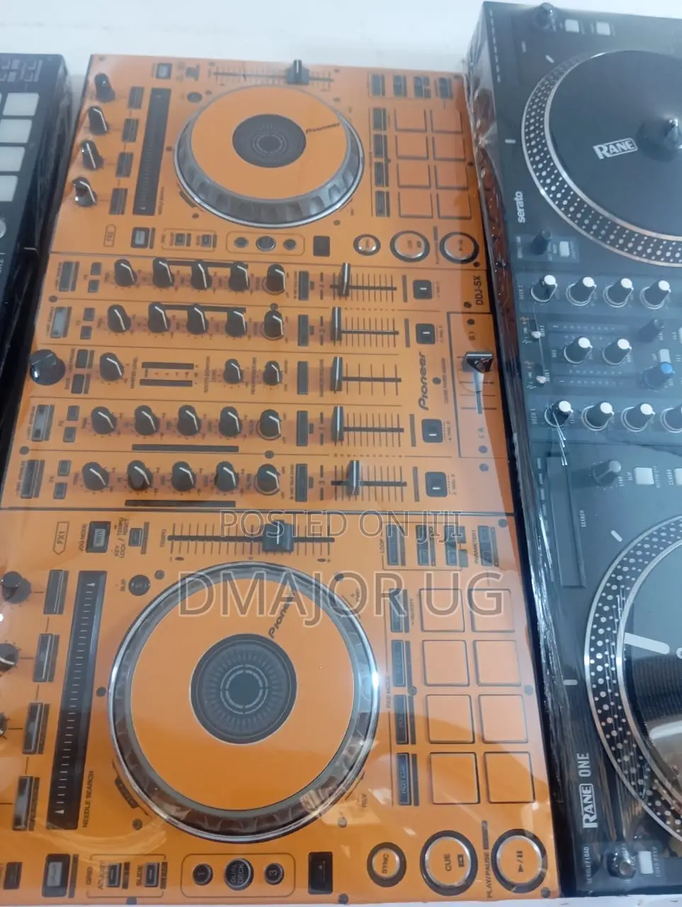 Dj Controllers
