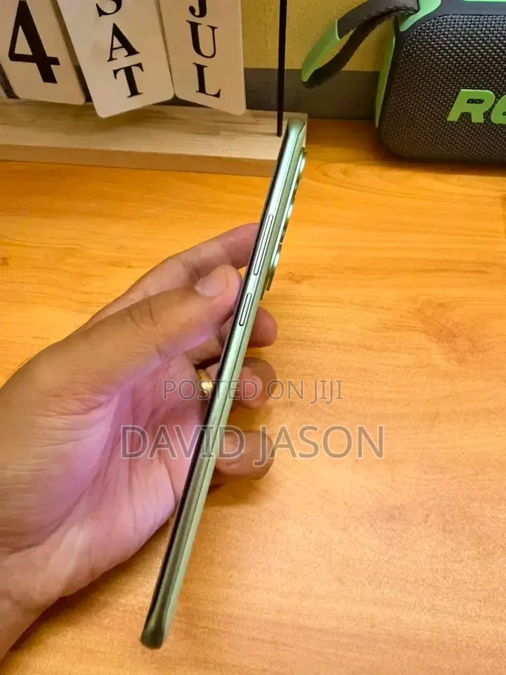 New Tecno Spark 40 Pro+ 256 GB Gold