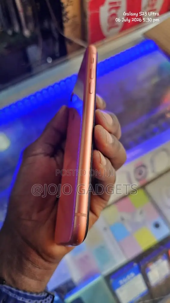 Apple iPhone XR 128 GB Orange