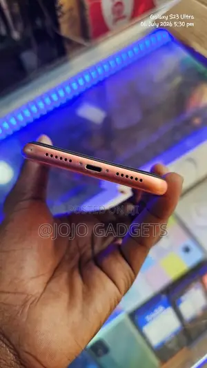 Apple iPhone XR 128 GB Orange