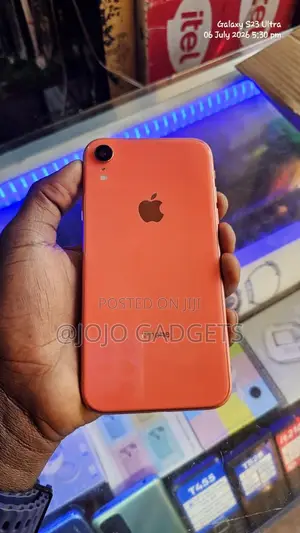 Apple iPhone XR 128 GB Orange