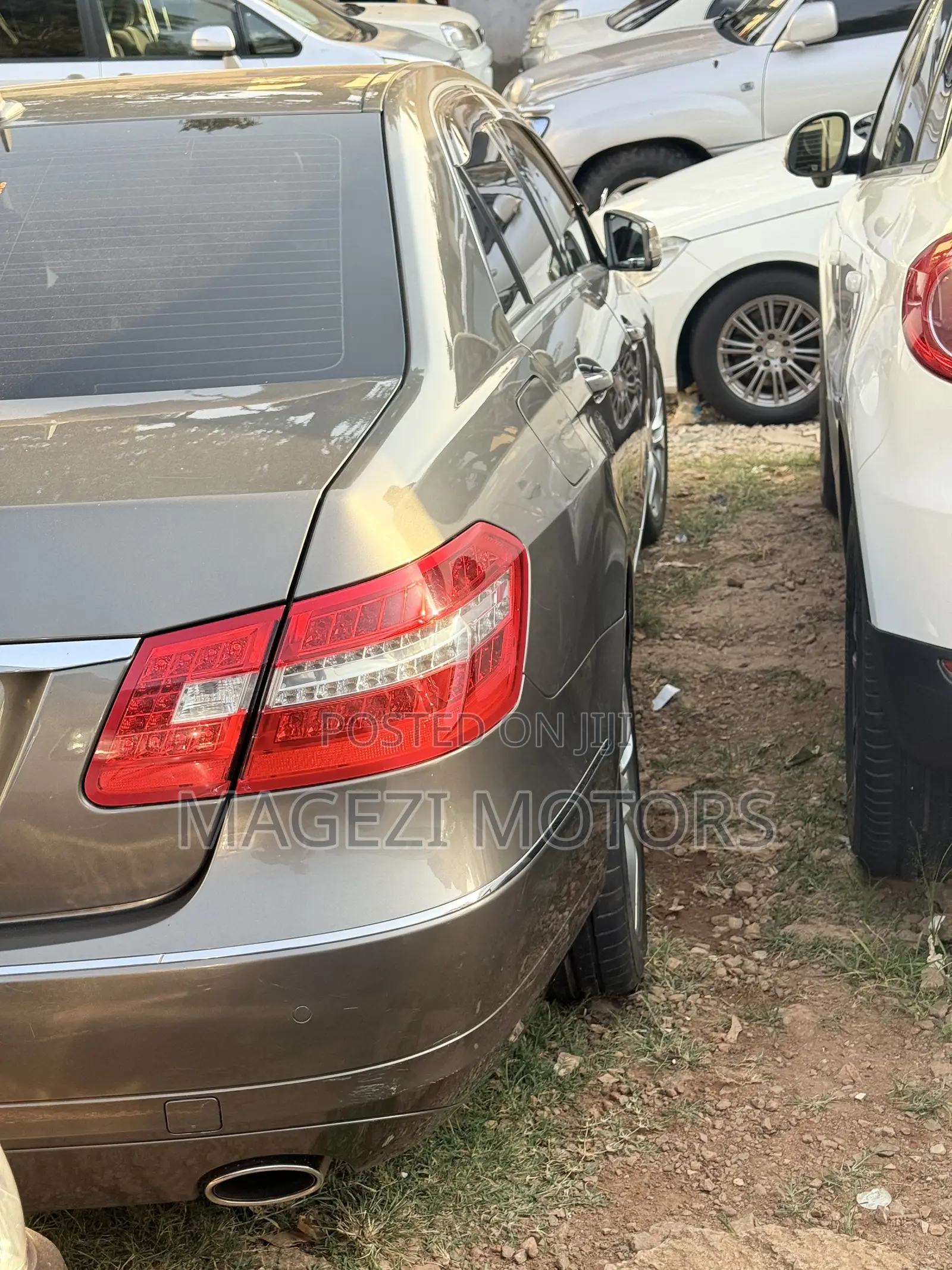 Mercedes-Benz E300 2011 Gray