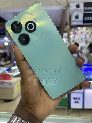 Infinix Smart 8 64 GB Black