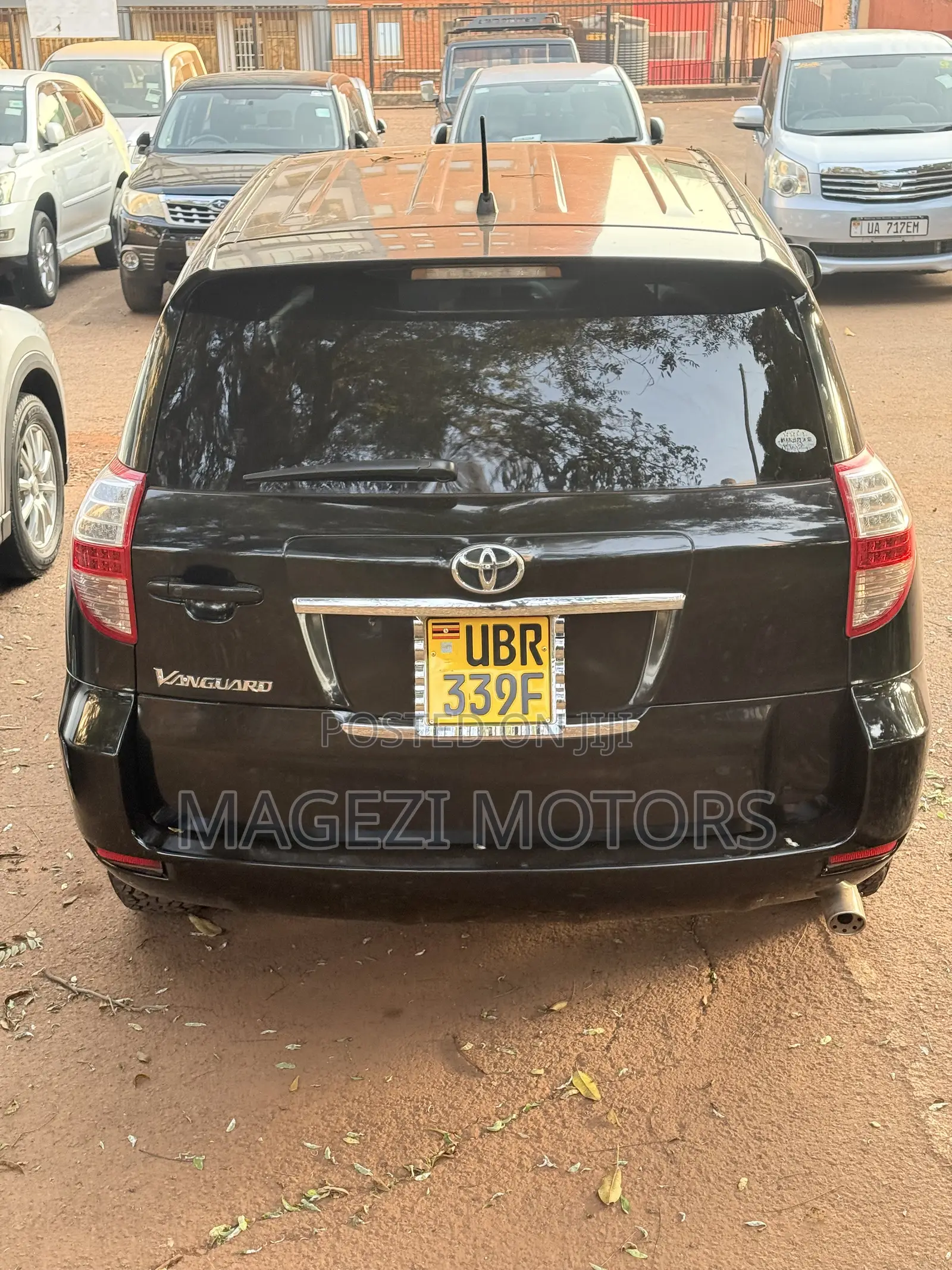 Toyota Vanguard 2010 Black