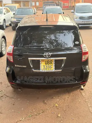 Toyota Vanguard 2010 Black