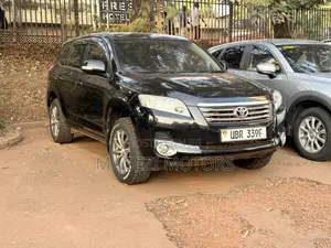 Toyota Vanguard 2010 Black