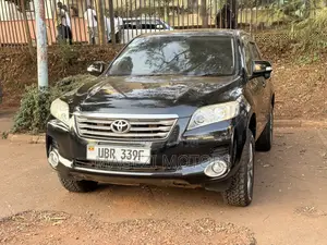 Toyota Vanguard 2010 Black