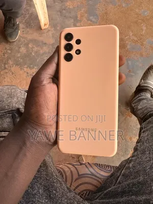 Samsung Galaxy A13 (SM-A137) 64 GB Orange
