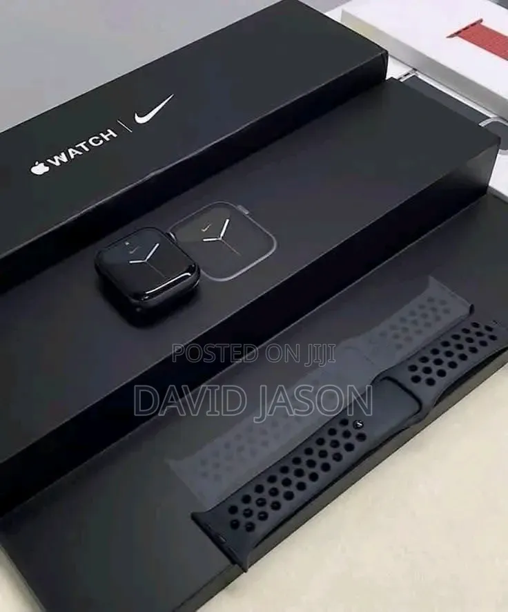 Nike Apple Watch Series 10