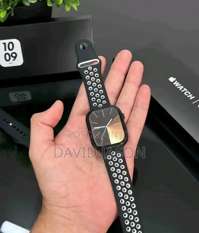 Nike Apple Watch Series 10