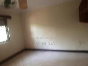 6bdrm Duplex in Kololo Property, Central Division for rent