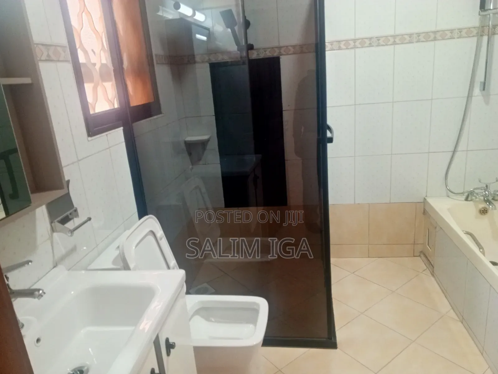 6bdrm Duplex in Kololo Property, Central Division for rent