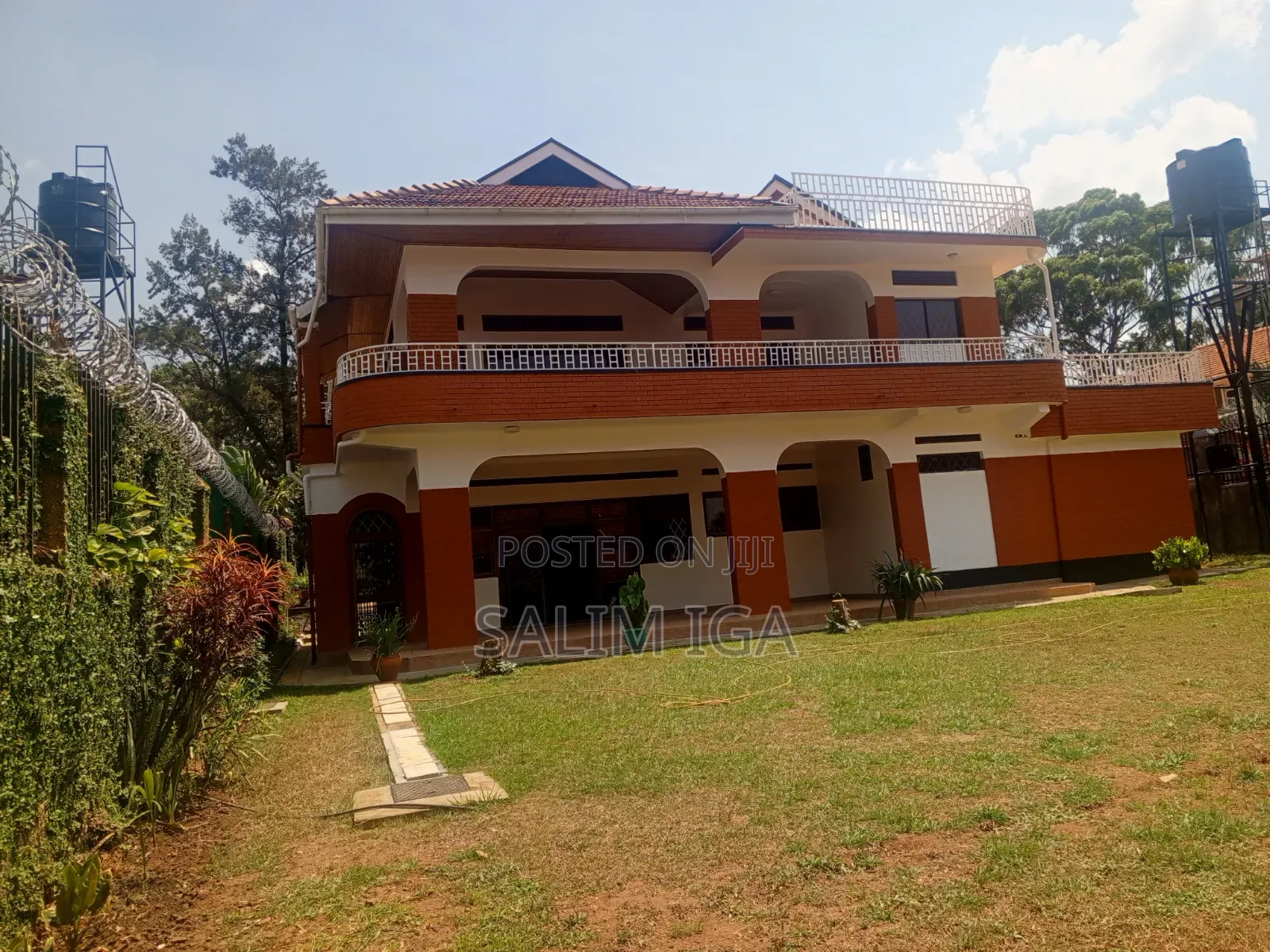 6bdrm Maisonette in Kololo Property, Central Division for rent