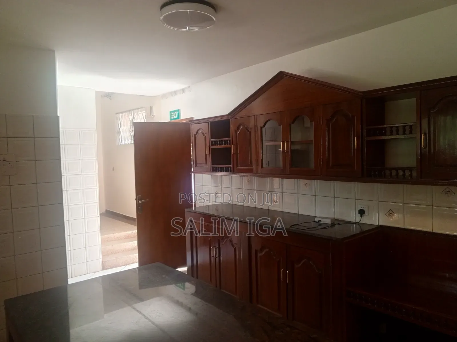 6bdrm Maisonette in Kololo Property, Central Division for rent