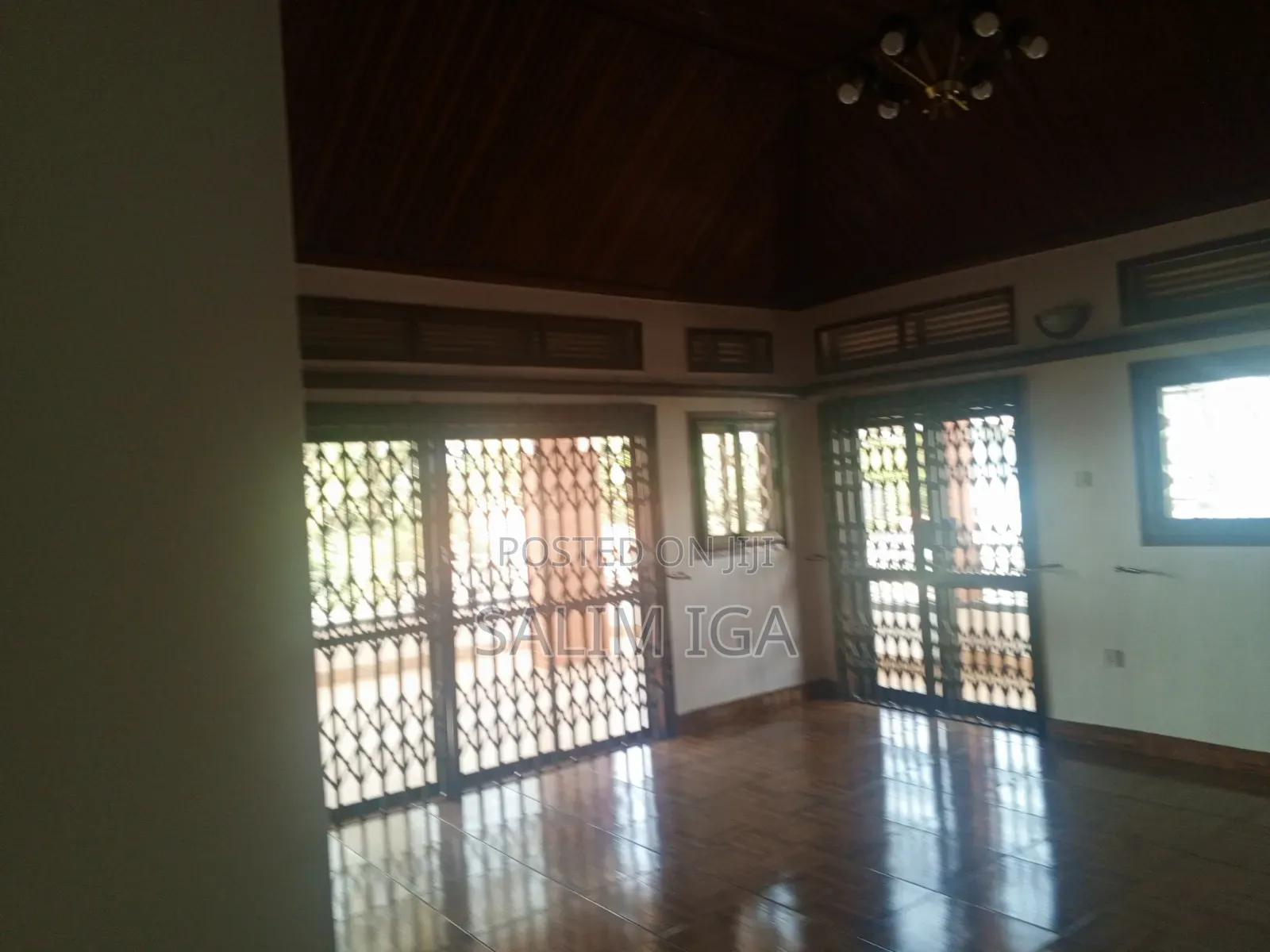 6bdrm Maisonette in Kololo Property, Central Division for rent