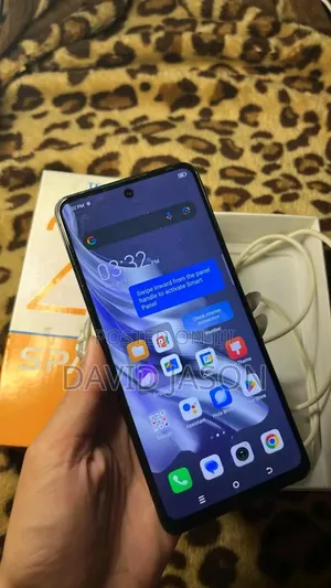 New Tecno Spark 20 Pro 256 GB Gray