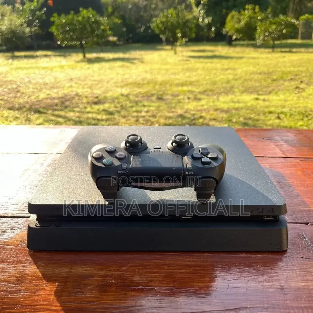Ps4 Original Slim Opens Up Thousands of Iconic Digital Worlds
