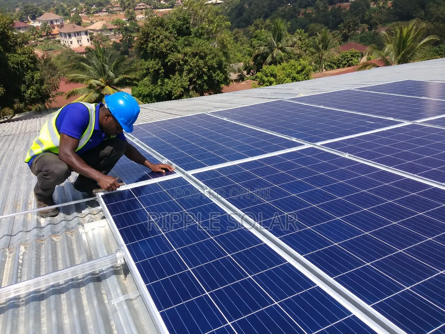 710w Polycrystalline Solar Panel for Homes, Farms Businesses