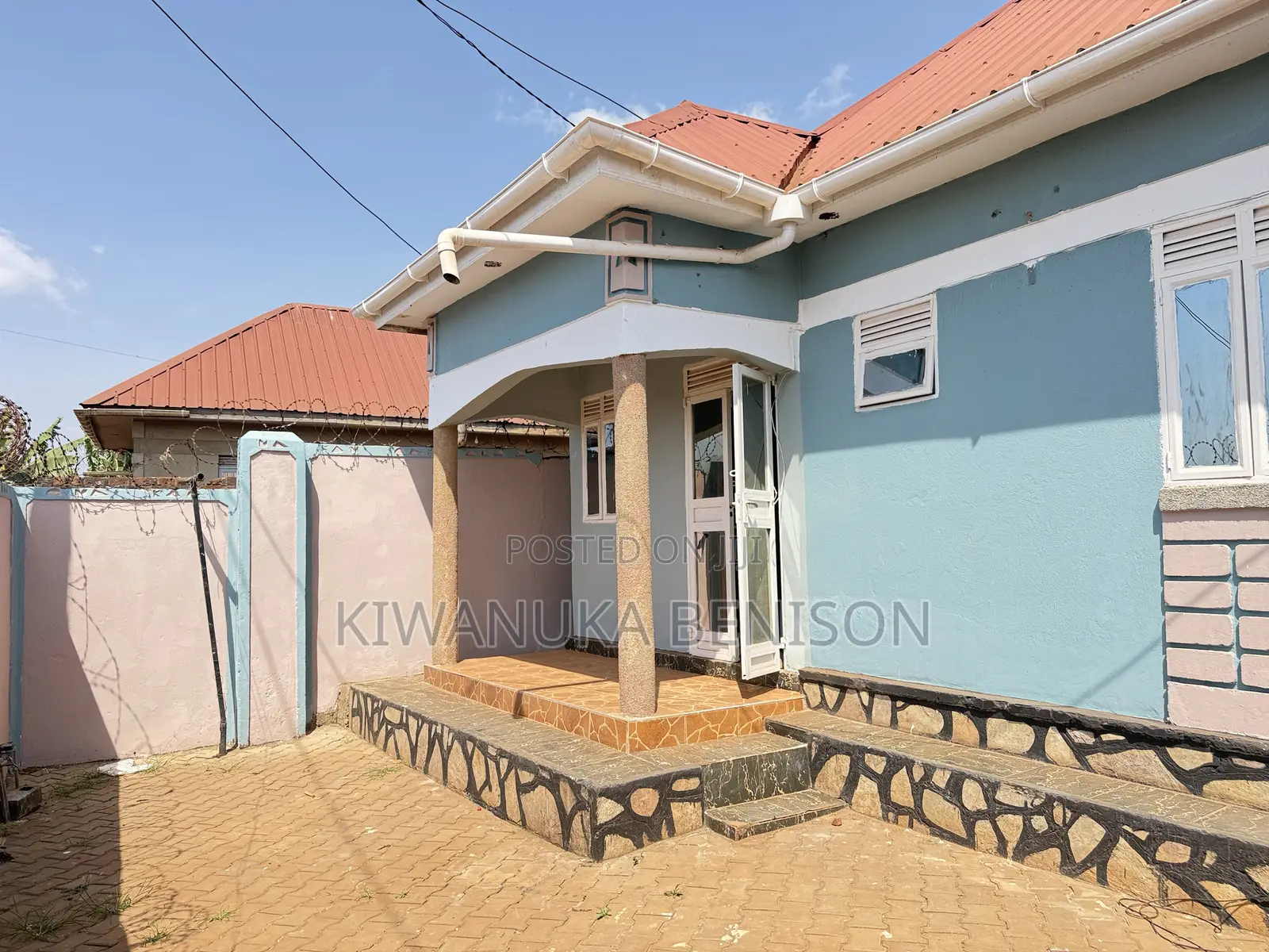 3bdrm Bungalow in Bulenga, Central Division for sale