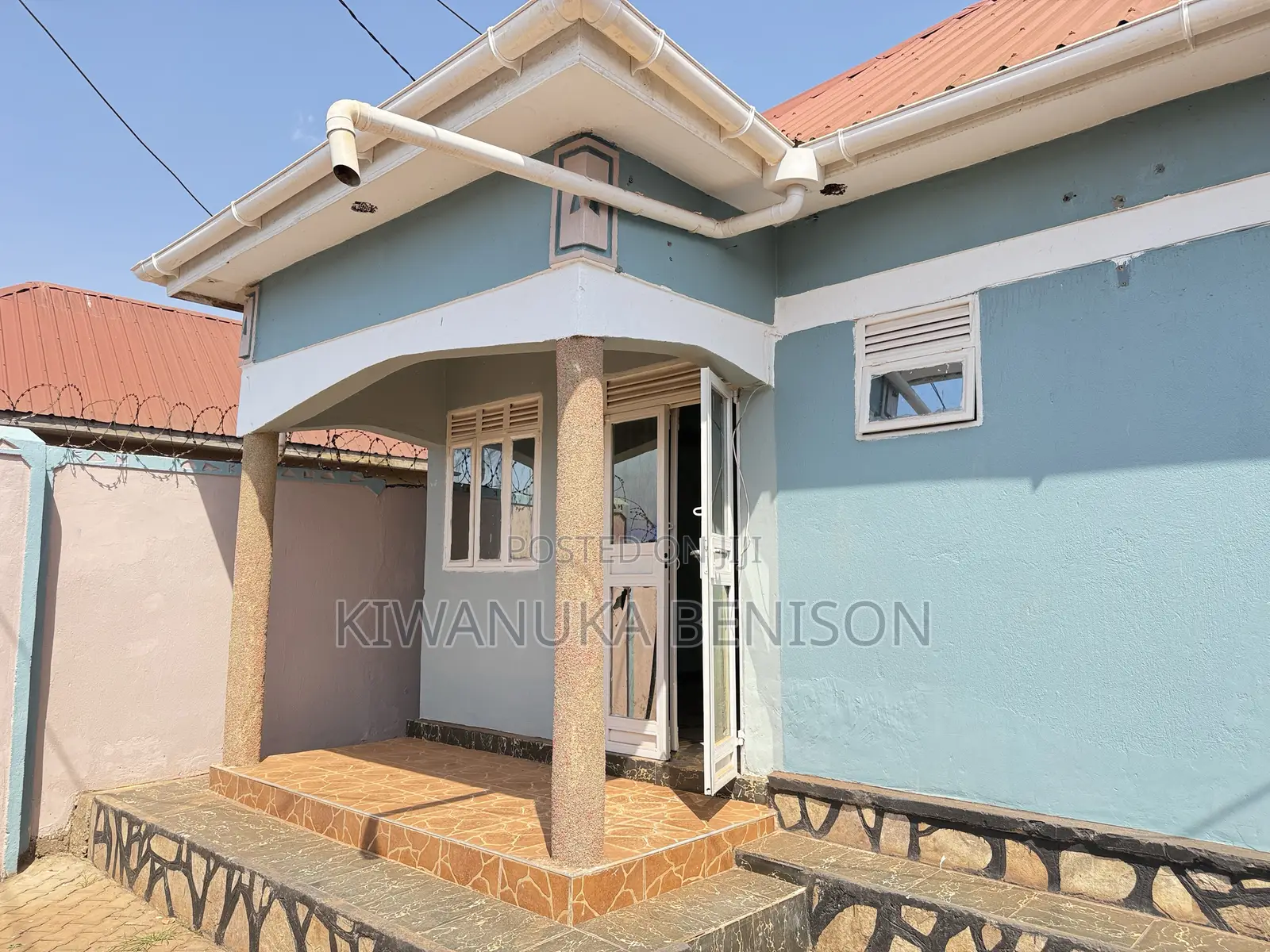 3bdrm Bungalow in Bulenga, Central Division for sale