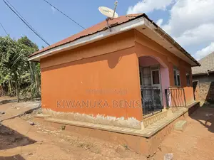 2bdrm Bungalow in Bulenga, Central Division for sale