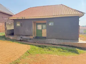 2bdrm Bungalow in Bulenga, Central Division for sale
