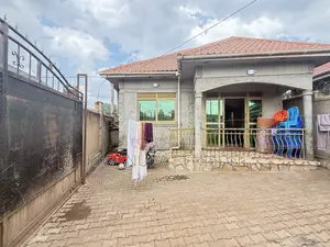 3bdrm Bungalow in Bulenga, Central Division for sale