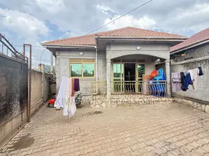 3bdrm Bungalow in Bulenga, Central Division for sale